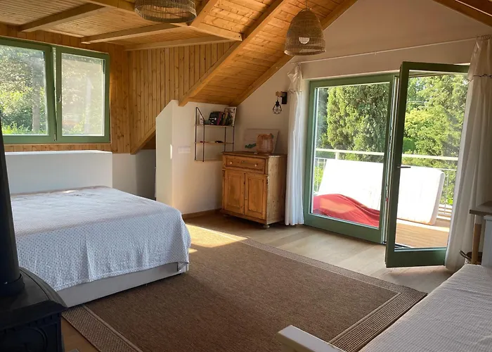 Two Pines Summer House In Tihany, Sajkod Casa de Férias *